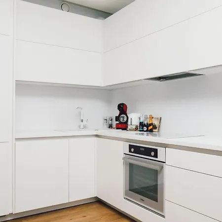 Brand New & Modern Luxury Designer 5, 6 And 45 Apartamento *